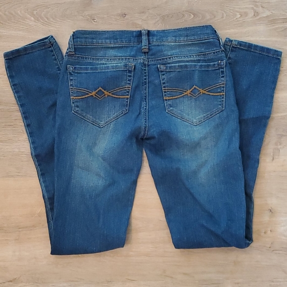 Mudd Skinny Jeans - Picture 3 of 3